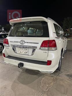 تويوتا لاندكروزر